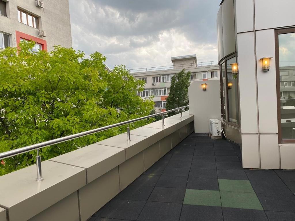 Samaa Hotel Boekarest Buitenkant foto